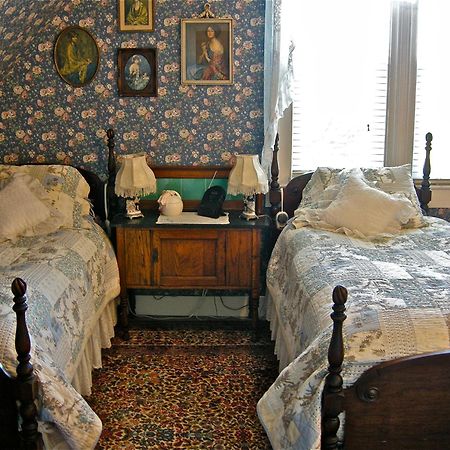 The Old Tower House Bed & Breakfast North Bend Exteriér fotografie